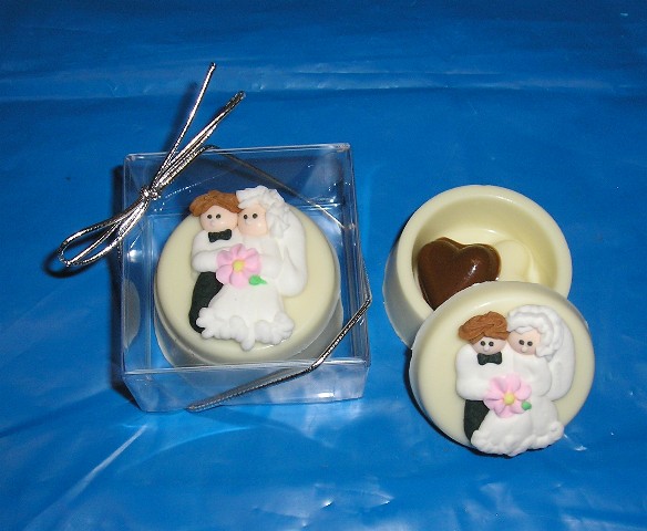 Chocolate Bride and Groom Box