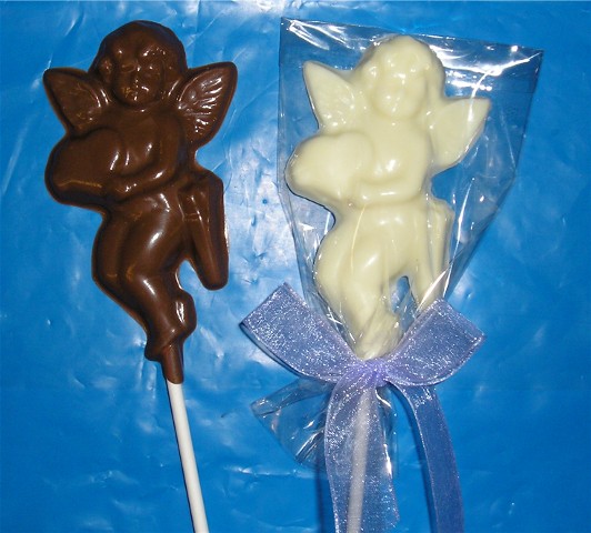 Chocolate Cherub Pops