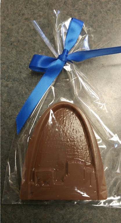 Chocolate St. Louis Arch
