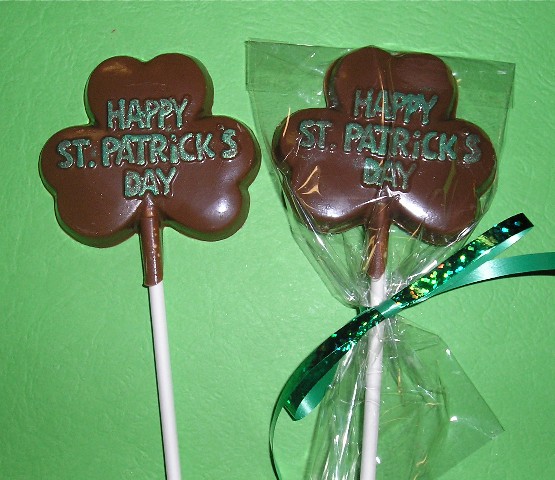 Chocolate Shamrock Pops