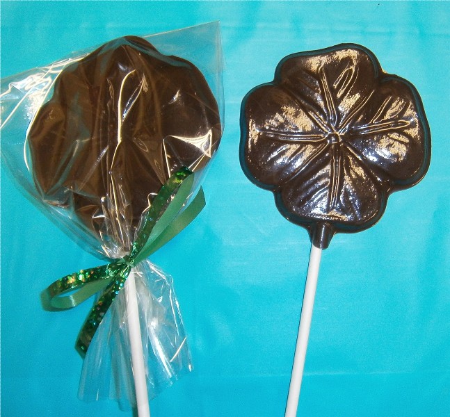 Chocolate 4 Leaf Clover Pops