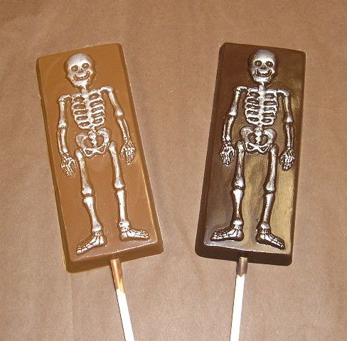 Large Chocolate Skeleton Bar