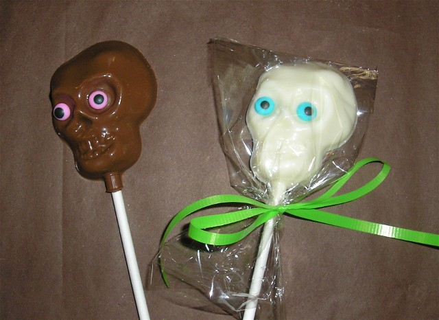 Chocolate Skull Pop